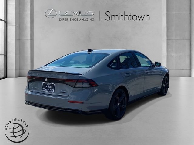 Used 2023 Honda Accord Sport image 5
