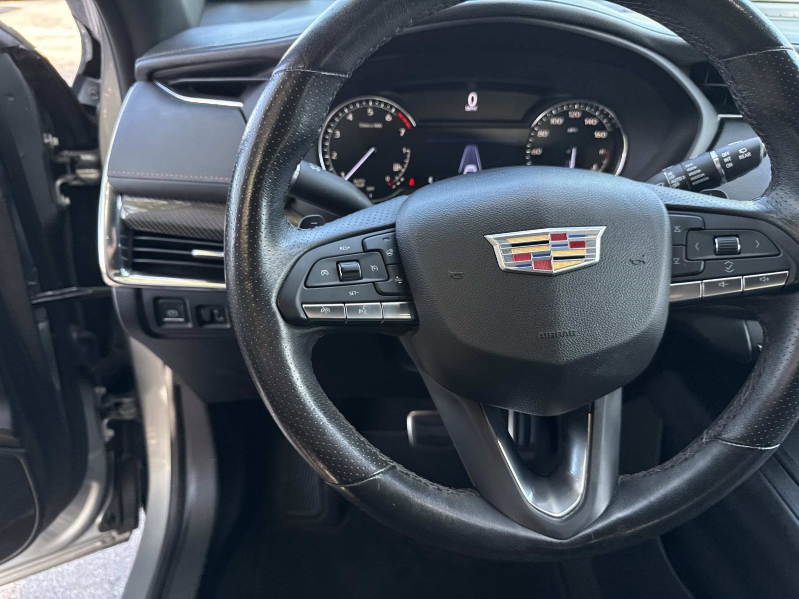 Used 2023 Cadillac XT4 Sport w/ Cold Weather Package image 28