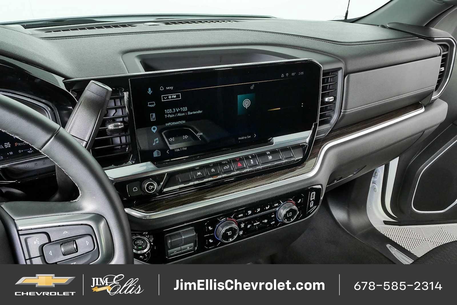 Certified 2026 Chevrolet Silverado 1500 RST AWD/4WD image 13