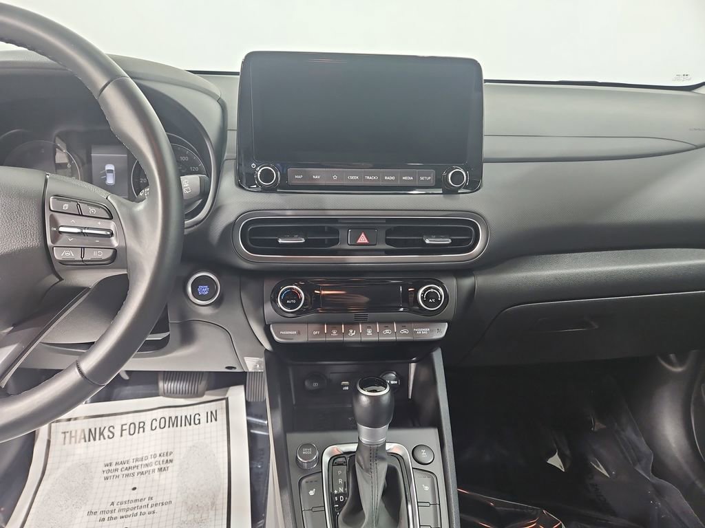 Certified 2023 Hyundai Kona SEL w/ Convenience Package image 19