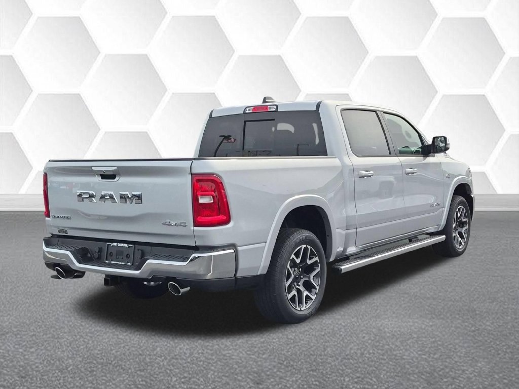 New 2027 RAM 1500 Laramie AWD/4WD image 3