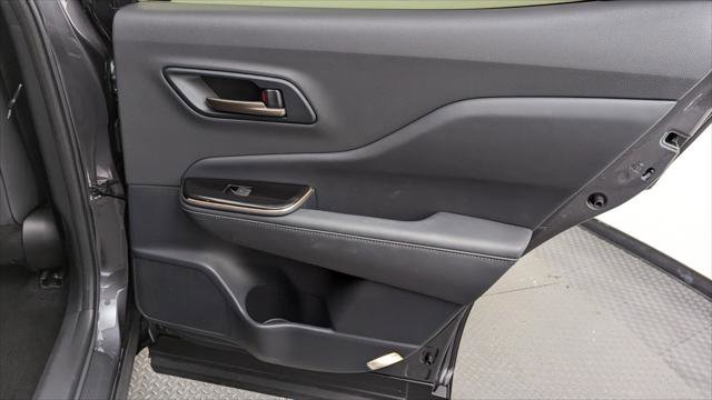 Used 2024 Toyota Crown XLE image 19