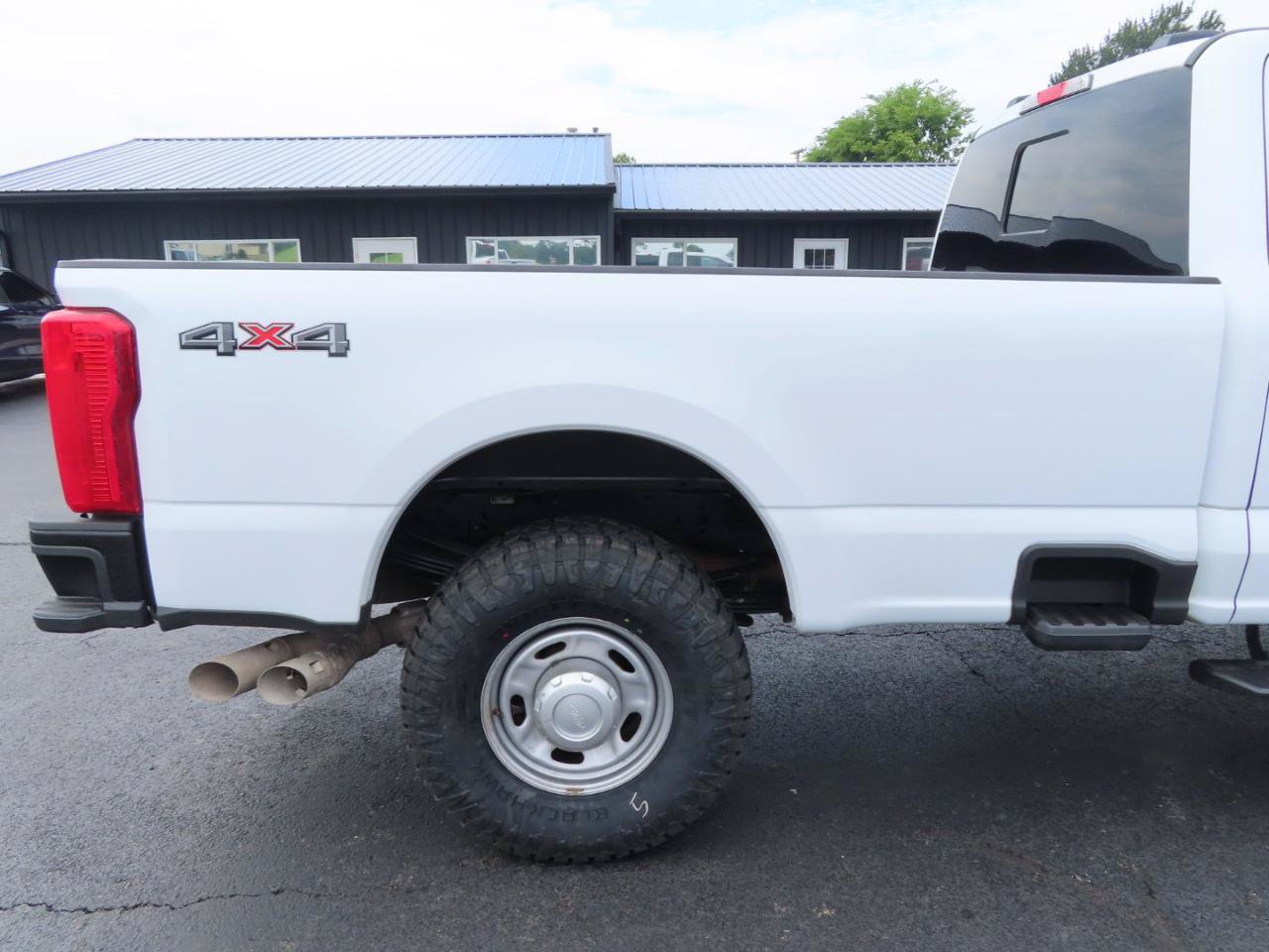 Used 2024 Ford F350 XL AWD/4WD image 19