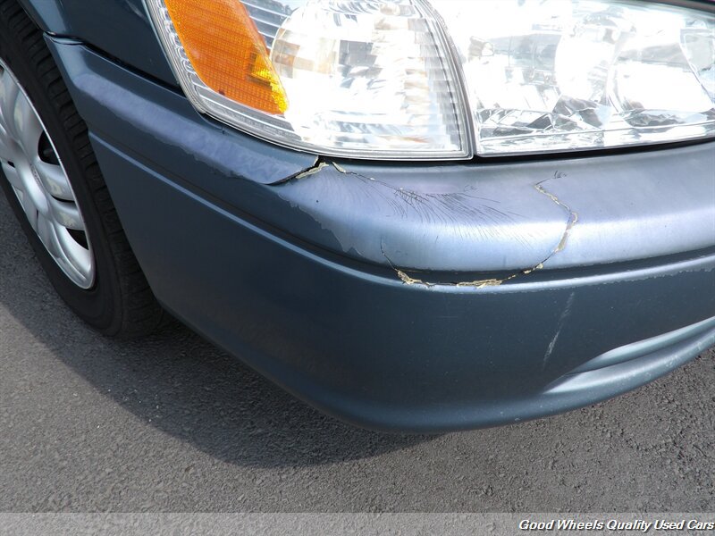 Used 2001 Toyota Camry LE FWD image 13