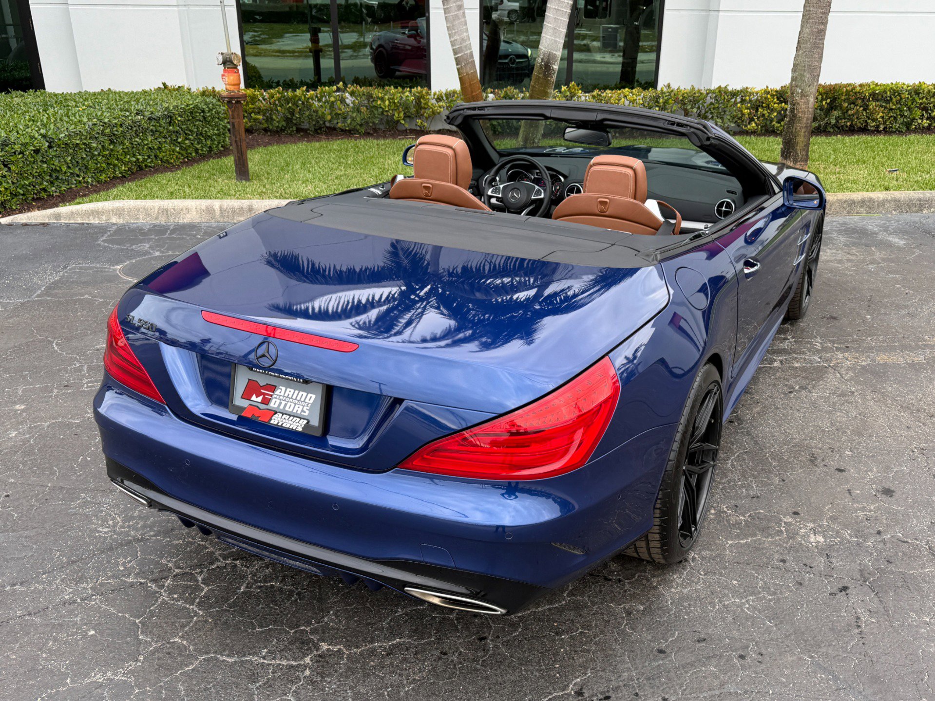 Used 2017 Mercedes-Benz SL 550 image 11