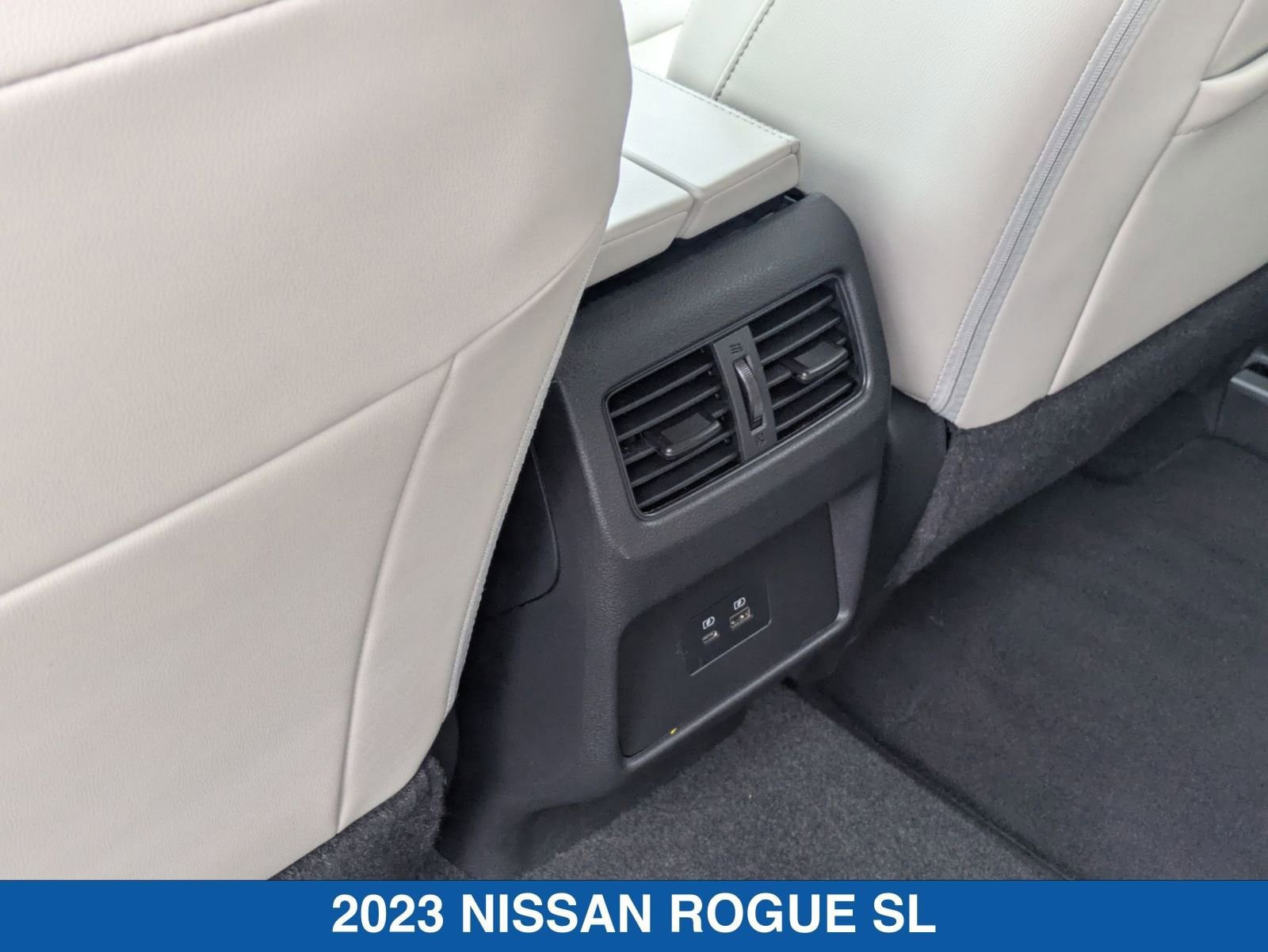 Used 2023 Nissan Rogue SL AWD/4WD image 31