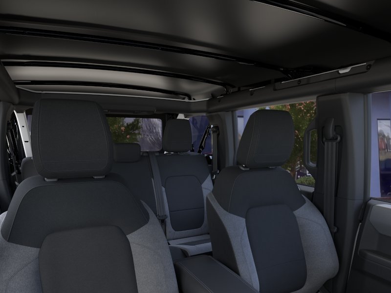 New 2025 Ford Bronco 4-Door AWD/4WD image 12