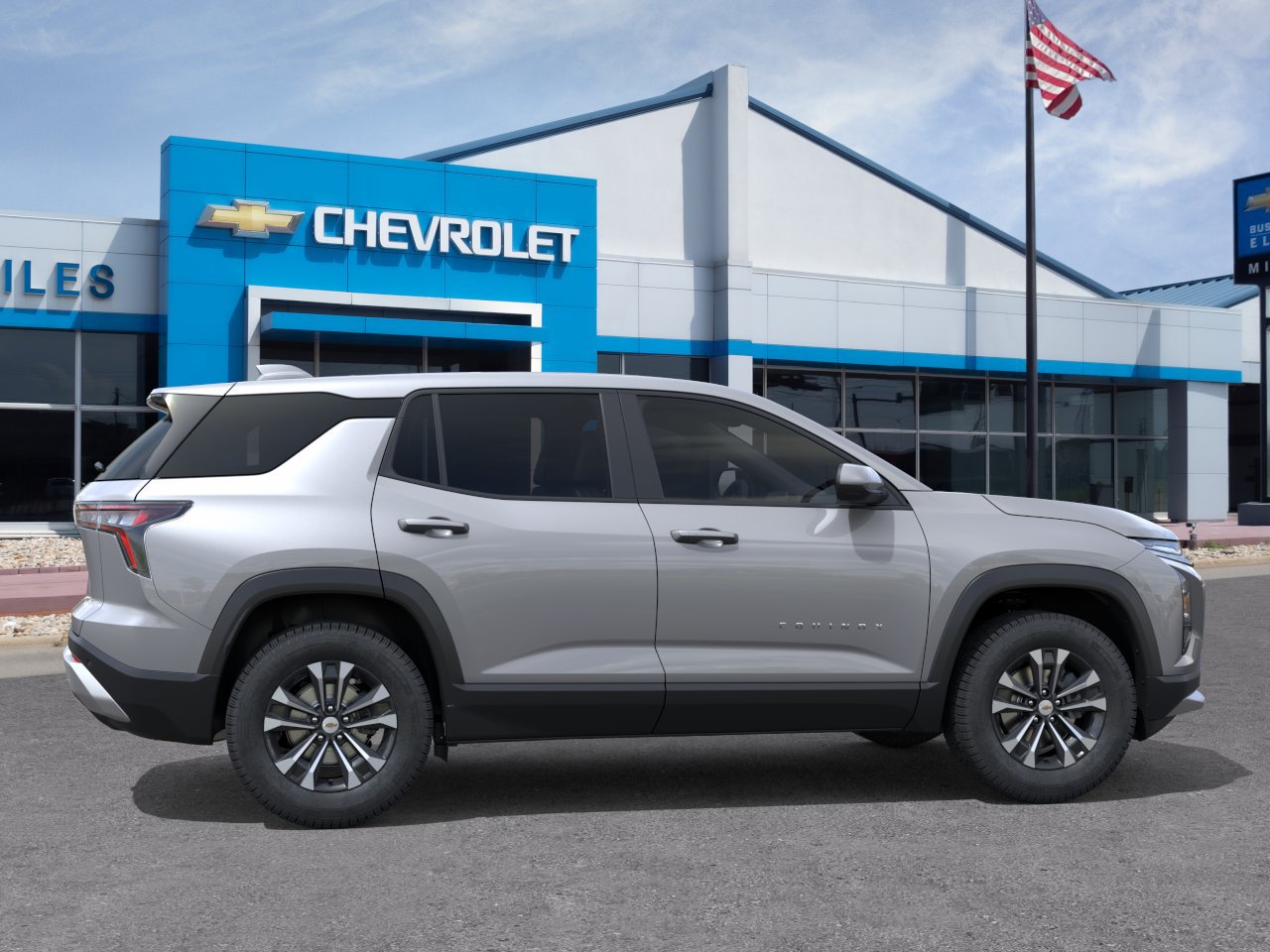 New 2027 Chevrolet Equinox LT w/ Convenience Package II FWD image 5