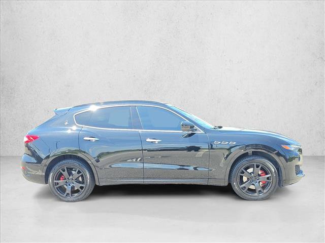 Used 2017 Maserati Levante w/ Sport Package AWD/4WD video 4