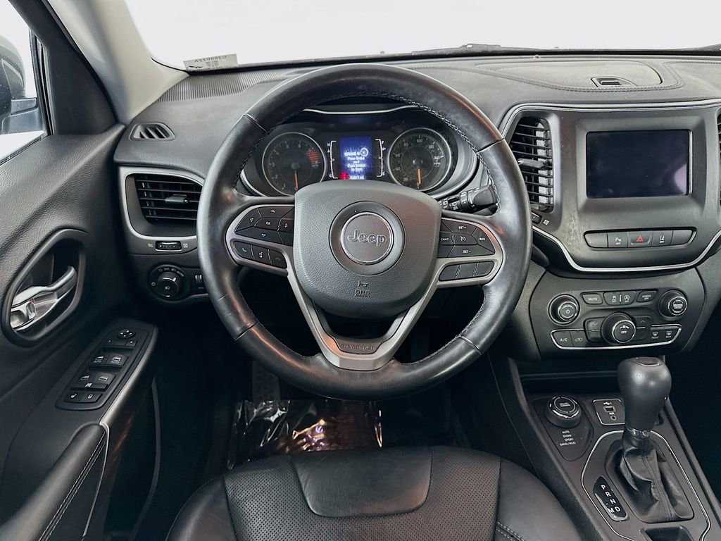 Certified 2021 Jeep Cherokee Latitude Lux image 32