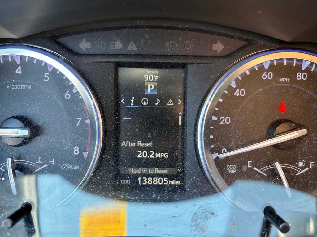 Used 2016 Toyota Highlander XLE AWD/4WD image 11