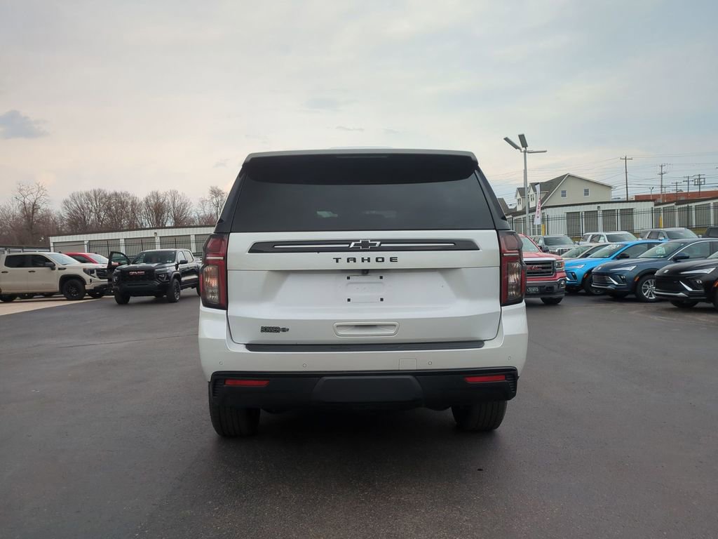 Certified 2024 Chevrolet Tahoe Z71 w/ Luxury Package image 6