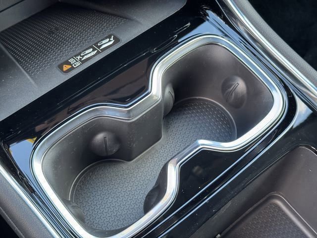 Used 2019 Chevrolet Equinox Premier image 24