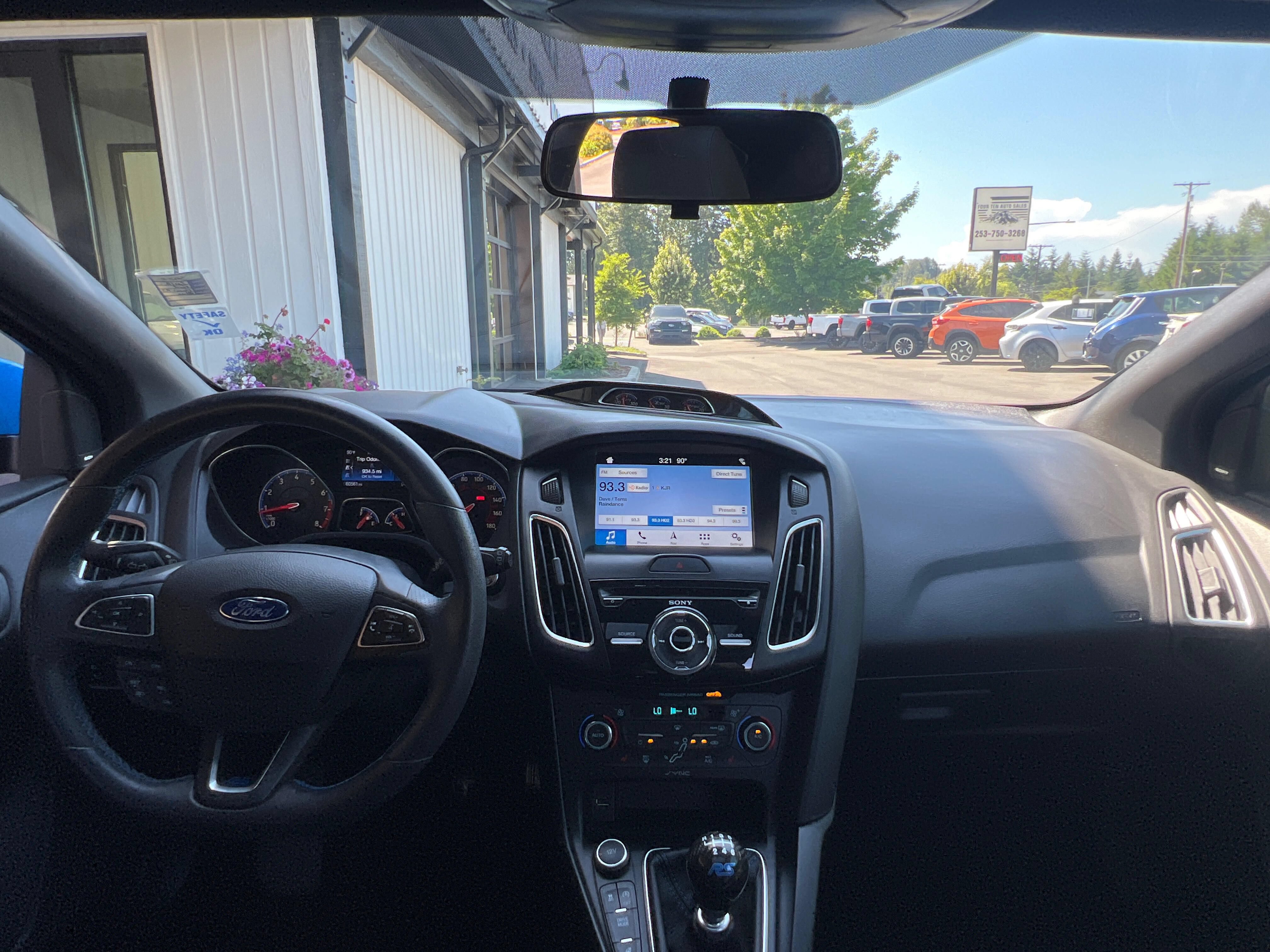 Used 2018 Ford Focus RS AWD/4WD image 11
