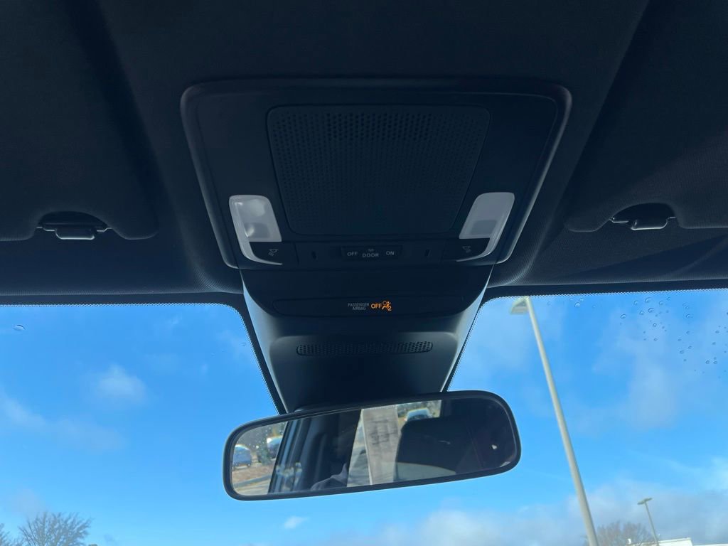 Certified 2025 Honda HR-V Sport image 16