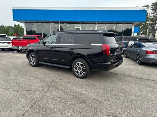 Used 2025 Ford Expedition Active AWD/4WD image 21