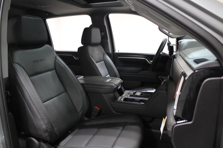 New 2026 GMC Sierra 2500 Denali w/ Denali Reserve Package image 27