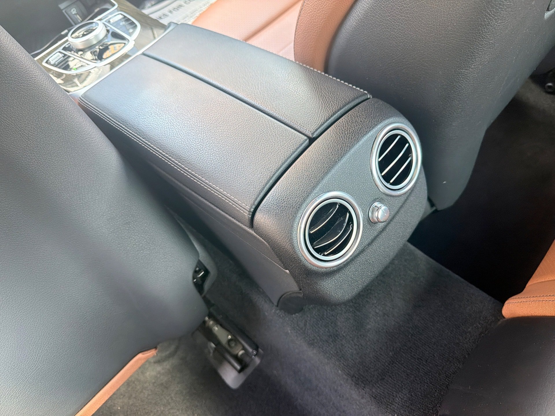 Used 2019 Mercedes-Benz C 300 4MATIC Coupe image 24