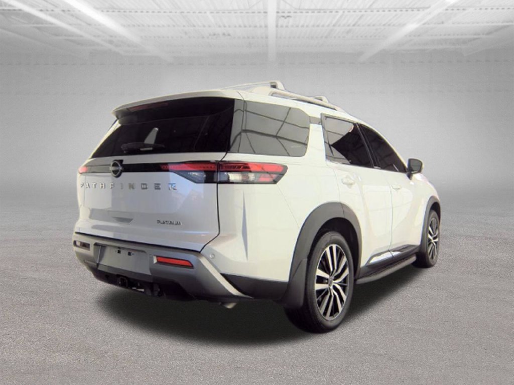 Used 2025 Nissan Pathfinder Platinum w/ Cargo Package FWD image 4