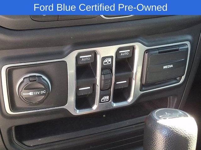 Used 2018 Jeep Wrangler Unlimited Sport S image 27