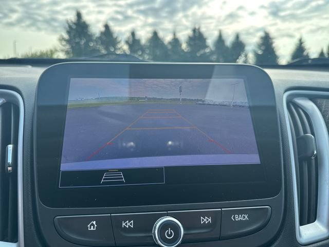 Used 2023 Chevrolet Malibu LT image 23