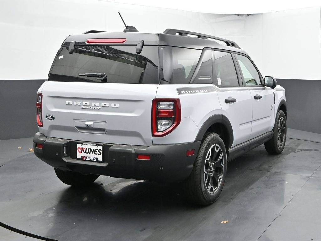 New 2026 Ford Bronco Sport Outer Banks w/ Outer Banks Tech Package+ image 9