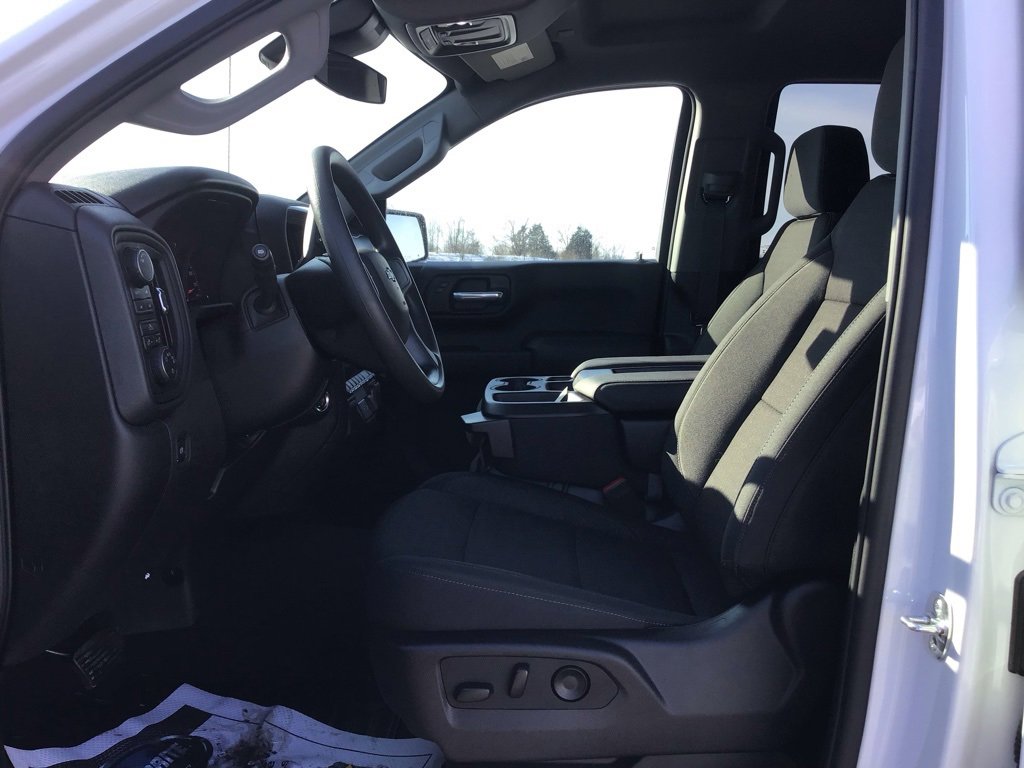 Used 2026 Chevrolet Silverado 1500 Custom Trail Boss w/ Turbomax Blackout Package image 27