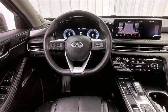 Certified 2025 INFINITI QX60 Luxe image 5