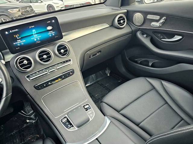 Used 2021 Mercedes-Benz GLC 300 4MATIC image 33