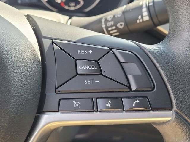 Used 2025 Nissan Altima 2.5 SV FWD image 15