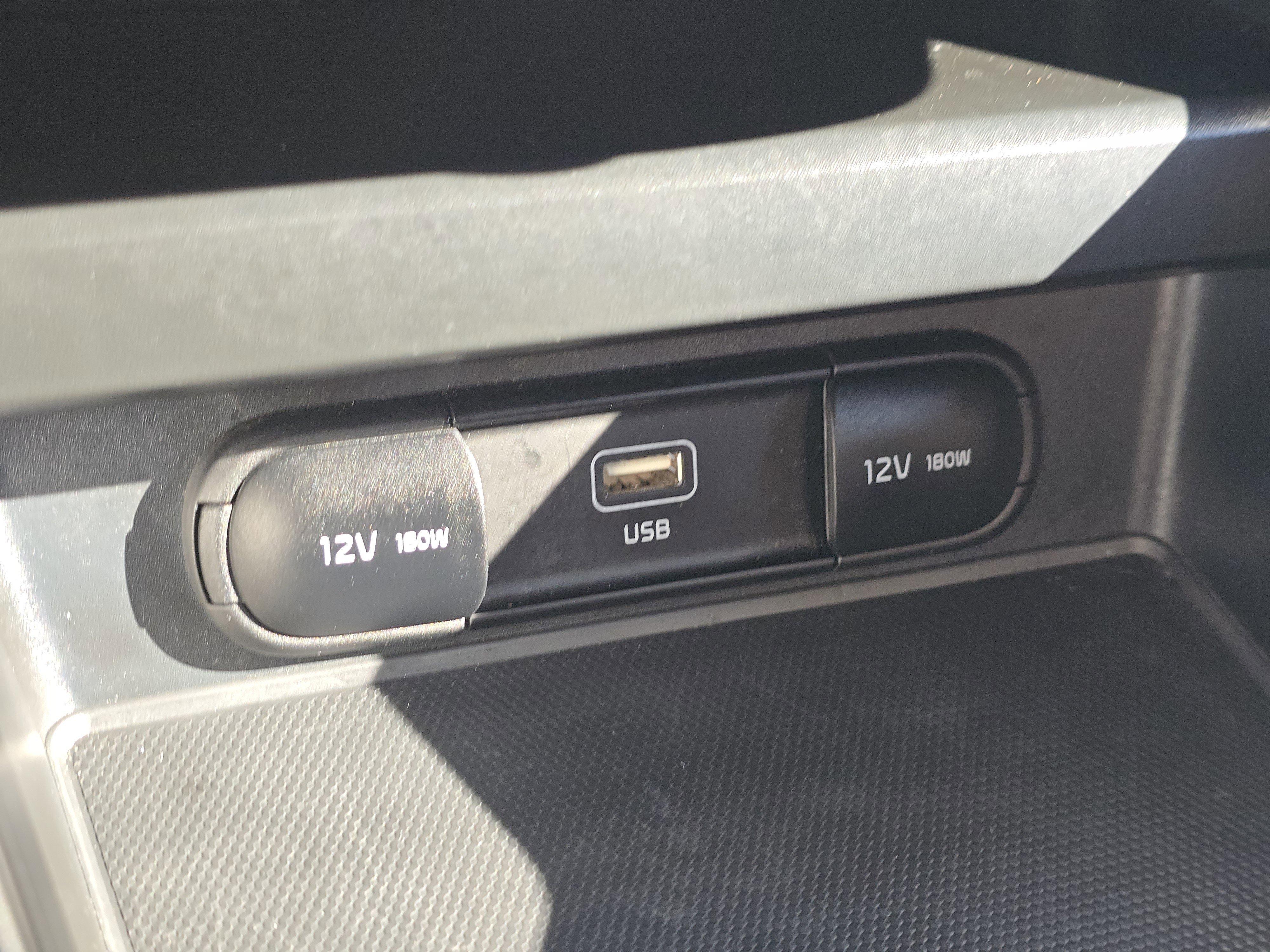 Used 2024 Kia Soul LX w/ Option Group 015 image 9