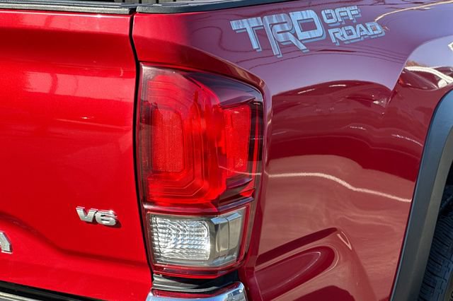 Used 2016 Toyota Tacoma TRD Off-Road w/ Towing Package RWD image 29