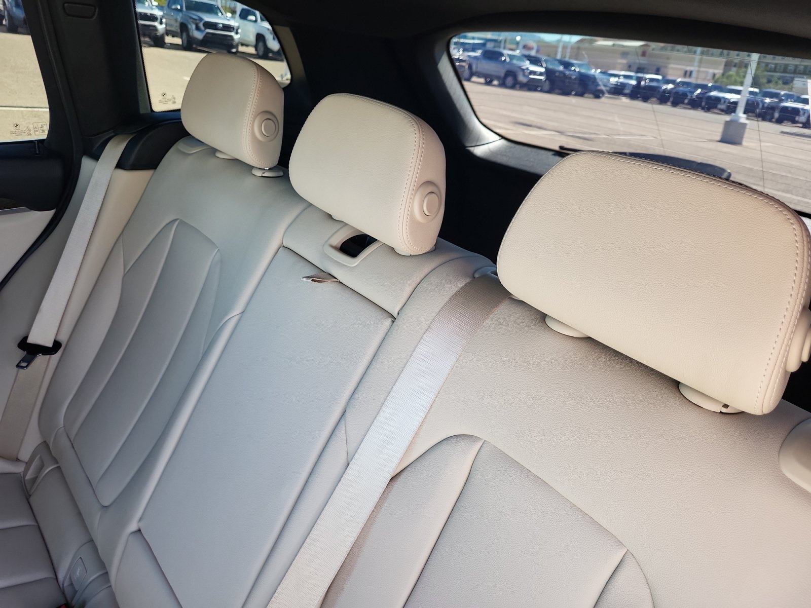 Used 2019 BMW X3 sDrive30i w/ Driving Assistance Package RWD image 15