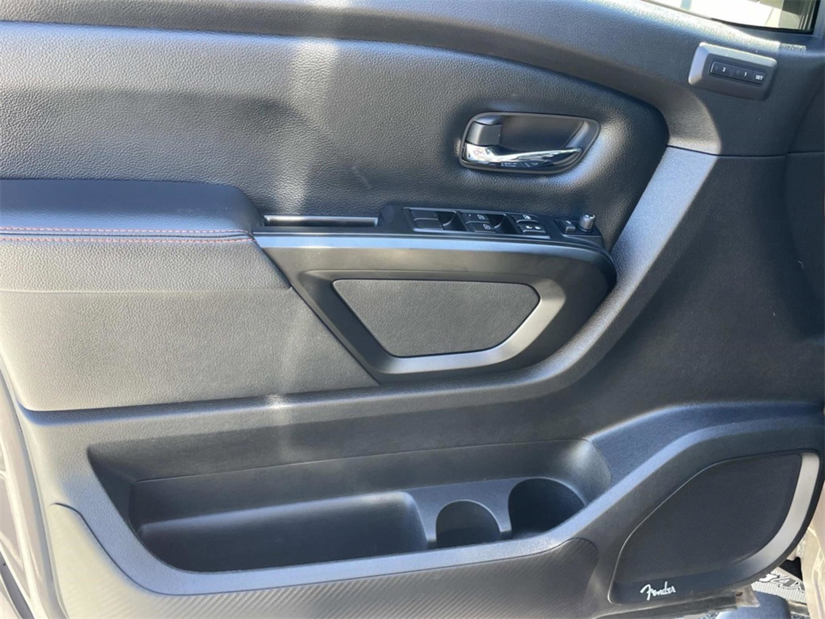 Used 2024 Nissan Titan PRO-4X w/ Pro-4x Convenience Package image 25