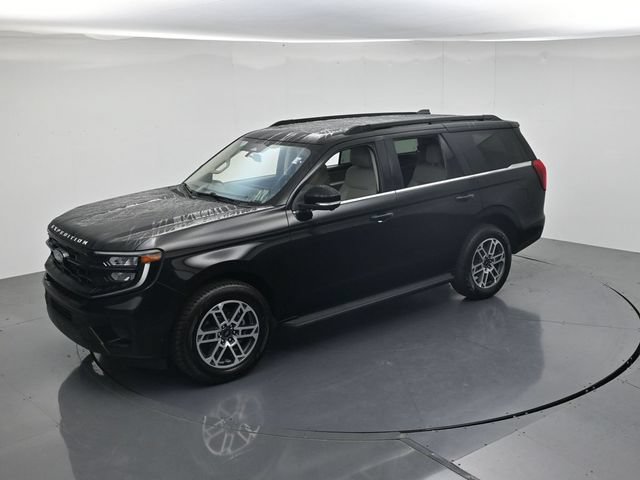 Used 2025 Ford Expedition Active AWD/4WD image 47