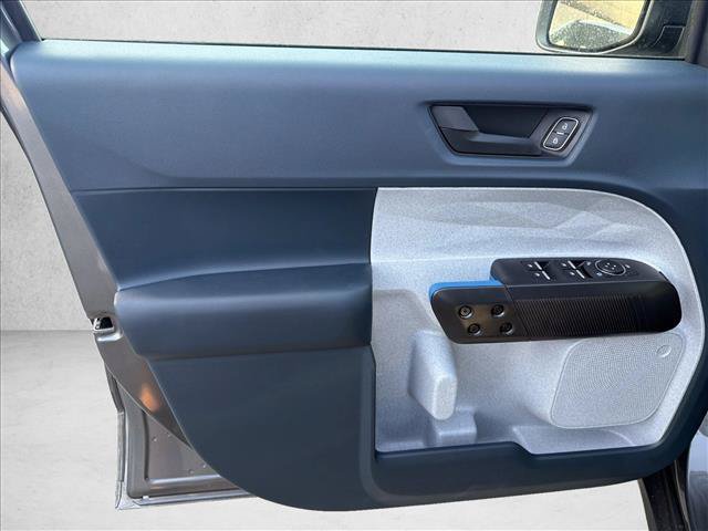 New 2026 Ford Maverick XLT FWD image 9