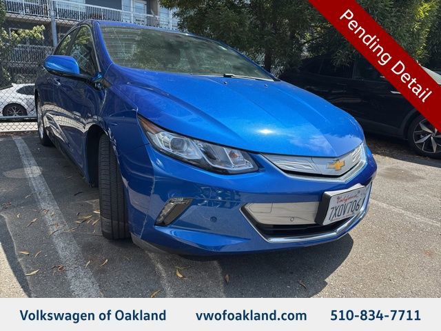 Used 2017 Chevrolet Volt Premier w/ Driver Confidence II Package