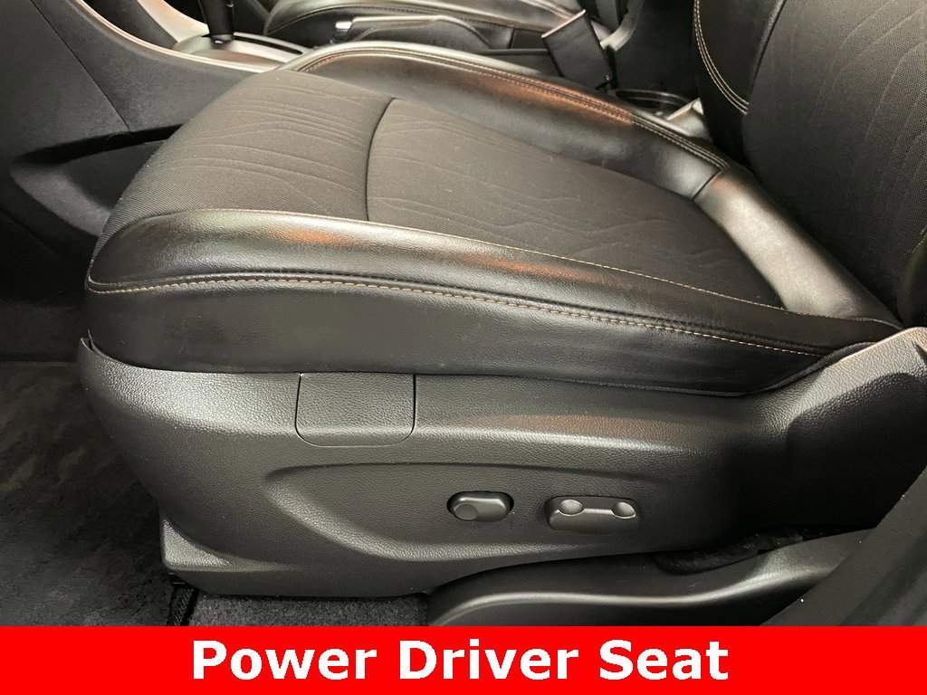 Certified 2019 Chevrolet Trax LT w/ LT Convenience Package image 7