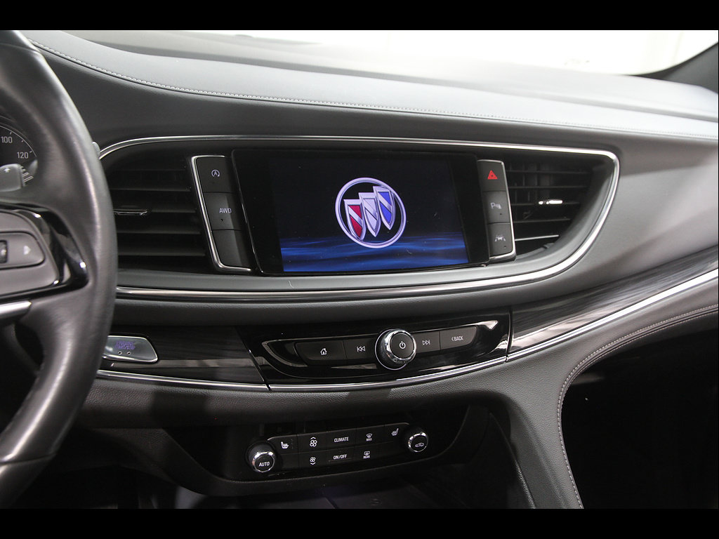 Certified 2024 Buick Enclave Essence w/ Experience Buick Package AWD/4WD image 9