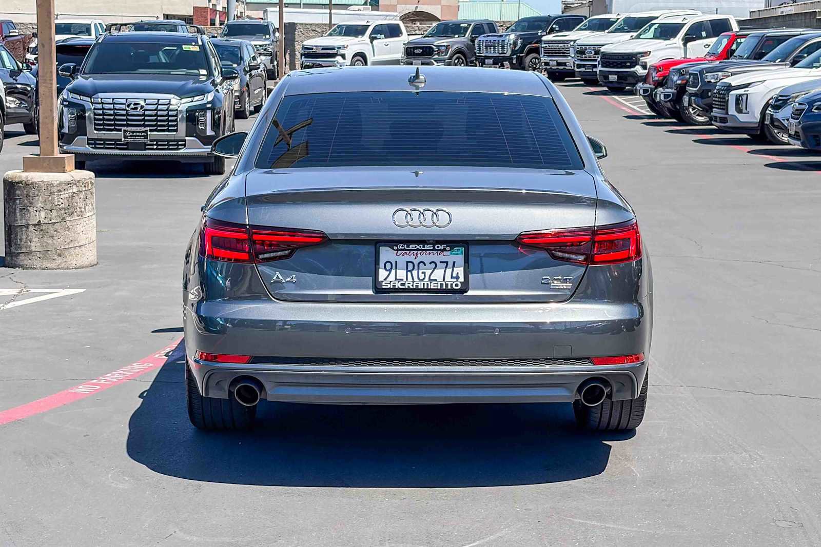 Used 2018 Audi A4 2.0T Ultra Premium Plus w/ Premium Plus Package FWD image 3