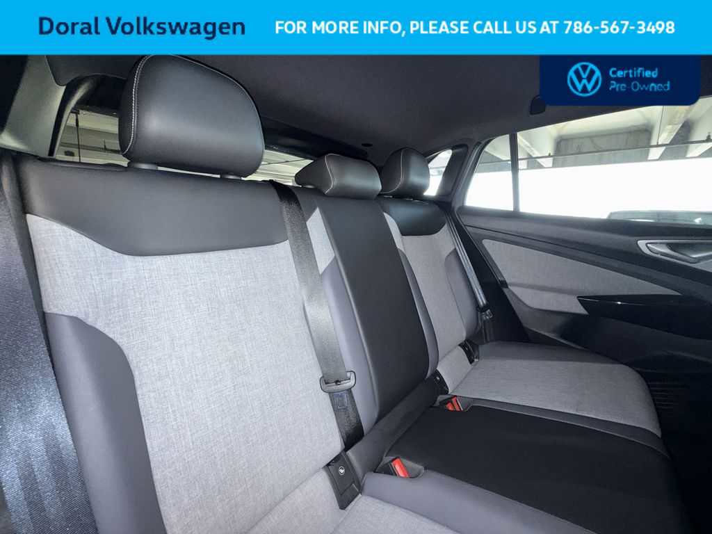 Used 2024 Volkswagen ID.4 2WD image 26