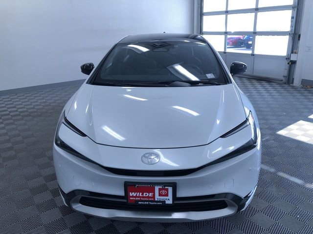 New 2026 Toyota Prius Plug-In Hybrid image 6