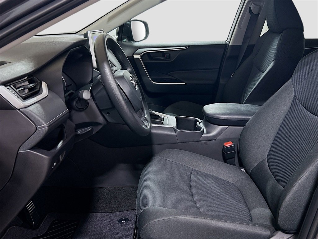 New 2025 Toyota RAV4 LE image 19