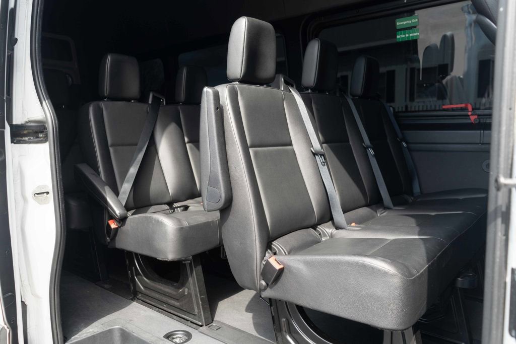 Used 2020 Mercedes-Benz Sprinter 2500 image 21