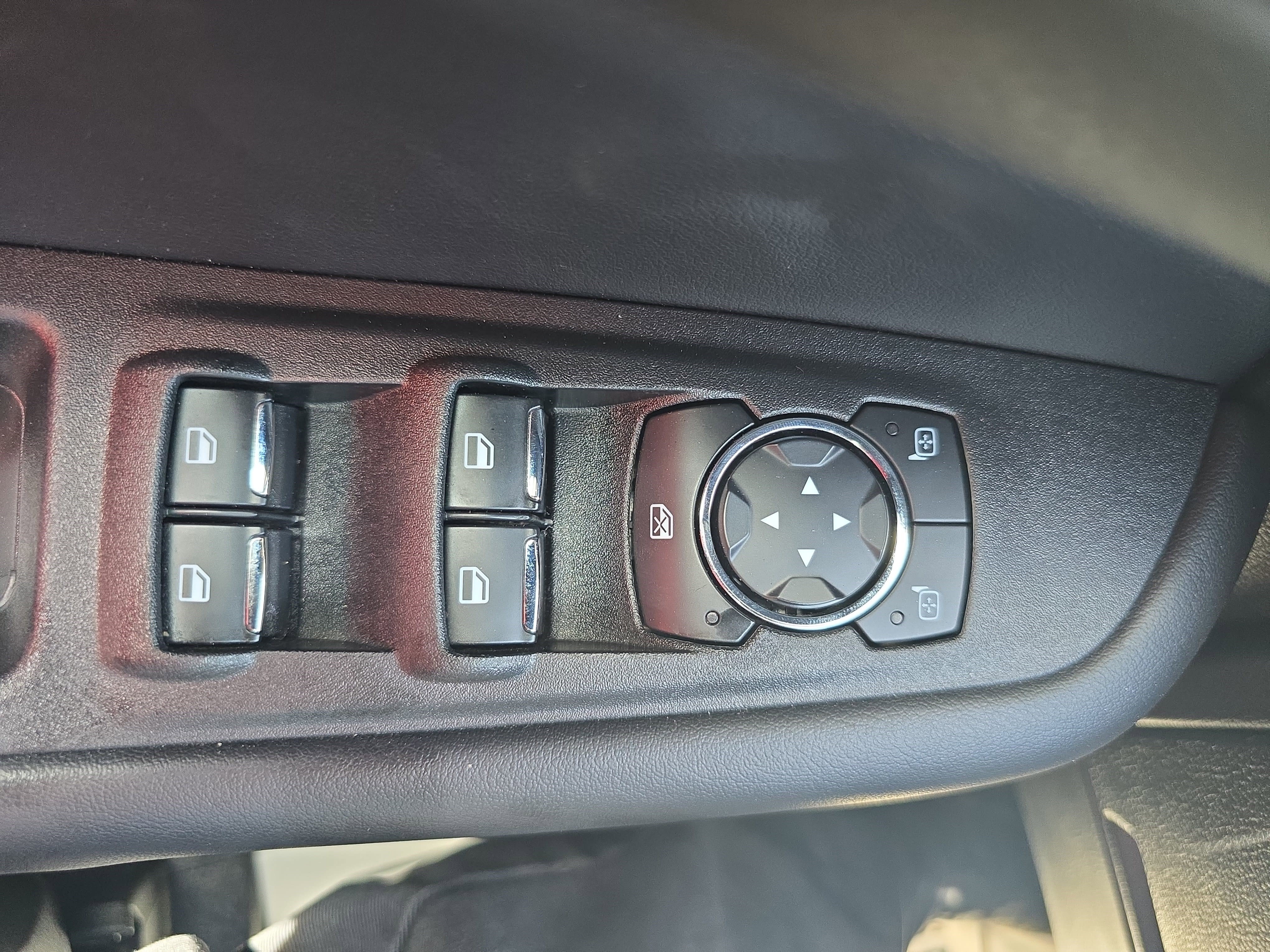 Used 2024 Ford Edge SEL AWD/4WD image 26