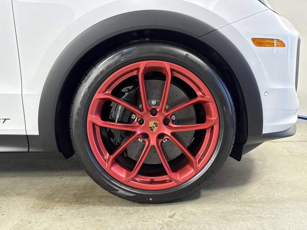 New 2026 Porsche Cayenne Turbo GT AWD/4WD image 15