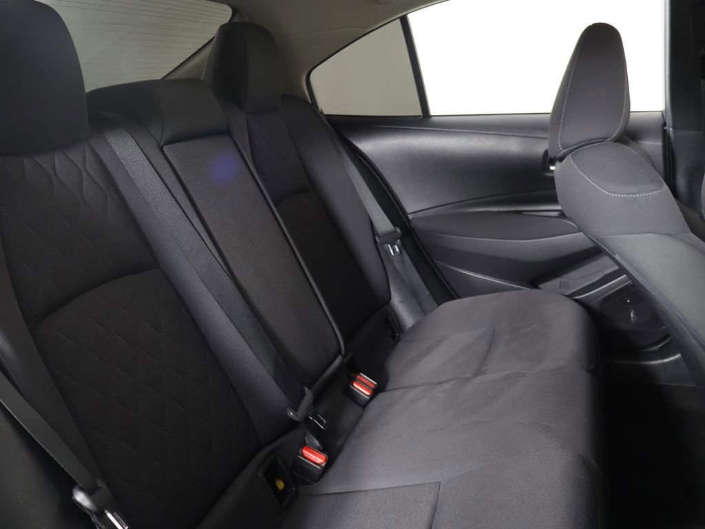Used 2020 Toyota Corolla LE w/ Carpet Mat Package (TMS) image 30
