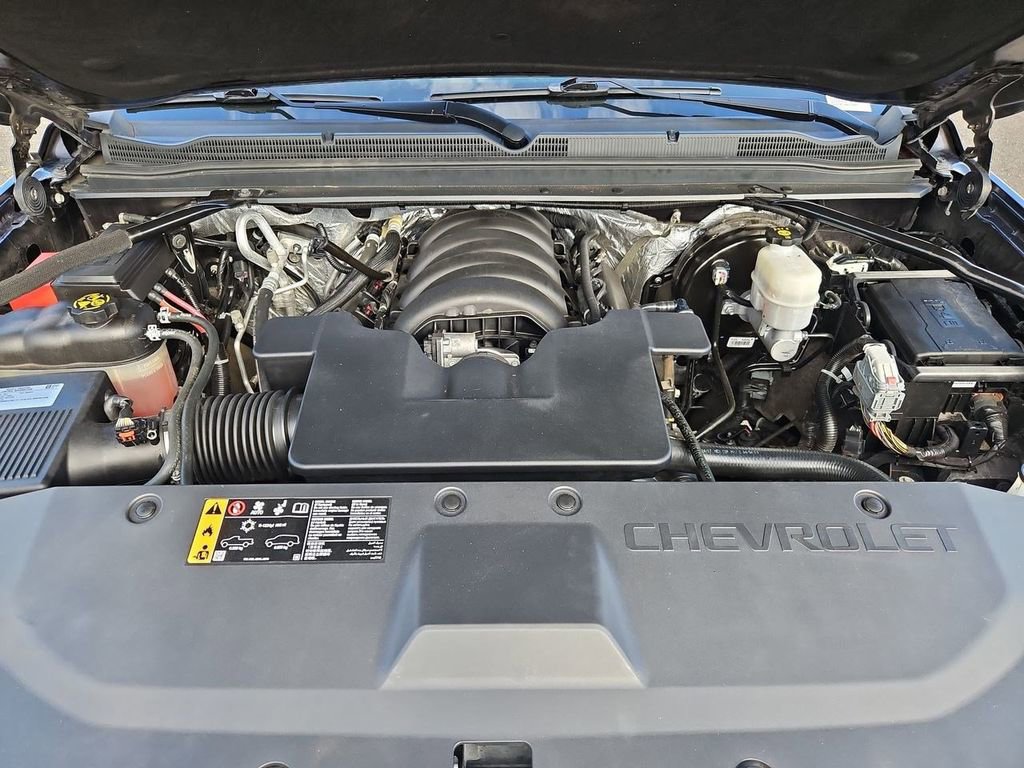 Used 2017 Chevrolet Tahoe Premier AWD/4WD image 34