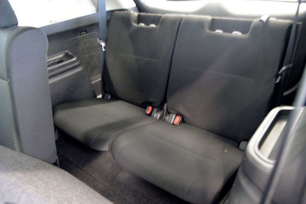 Used 2020 Mitsubishi Outlander SE image 27