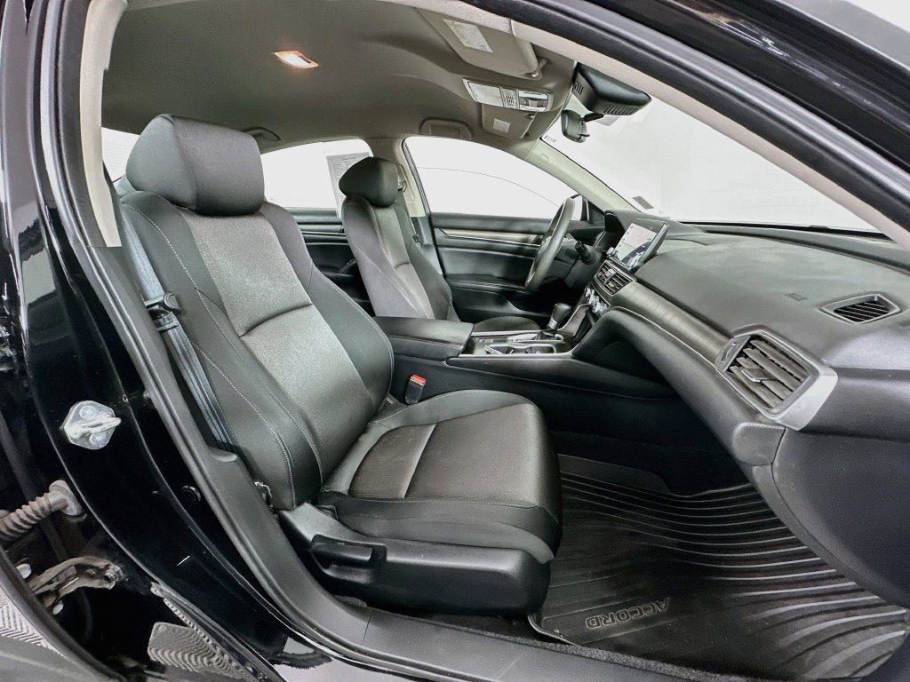 Used 2018 Honda Accord LX image 26